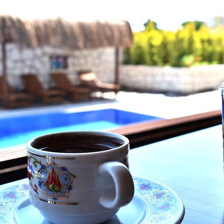Aksu Hotel Alaçatı Buitenkant foto